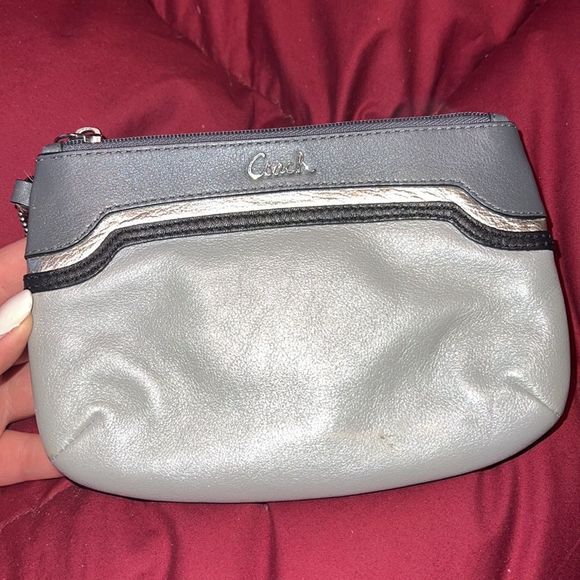 Coach Wallet - Picture 2 of 7